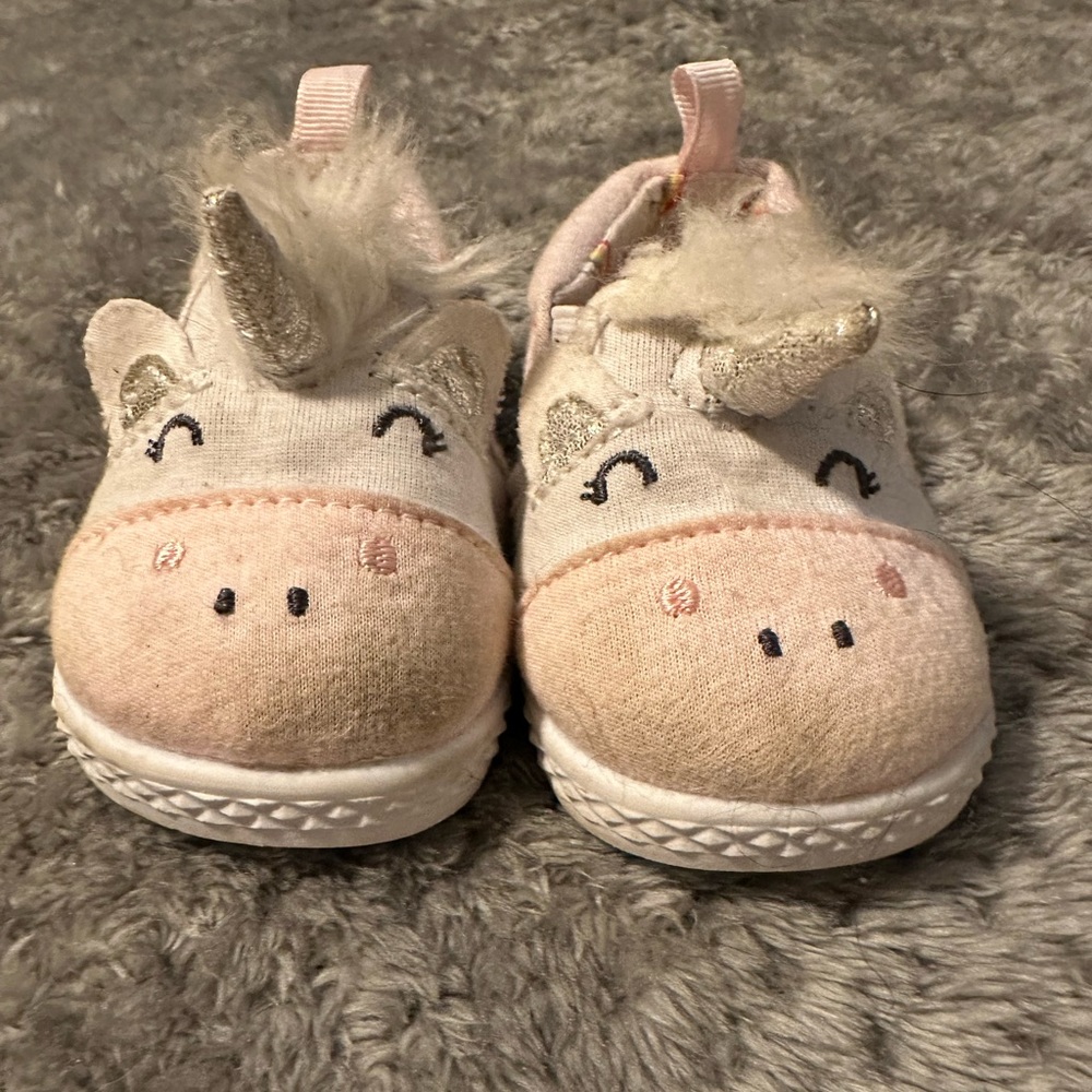 Unicorn pink & white slip on shoes. Baby - size 2